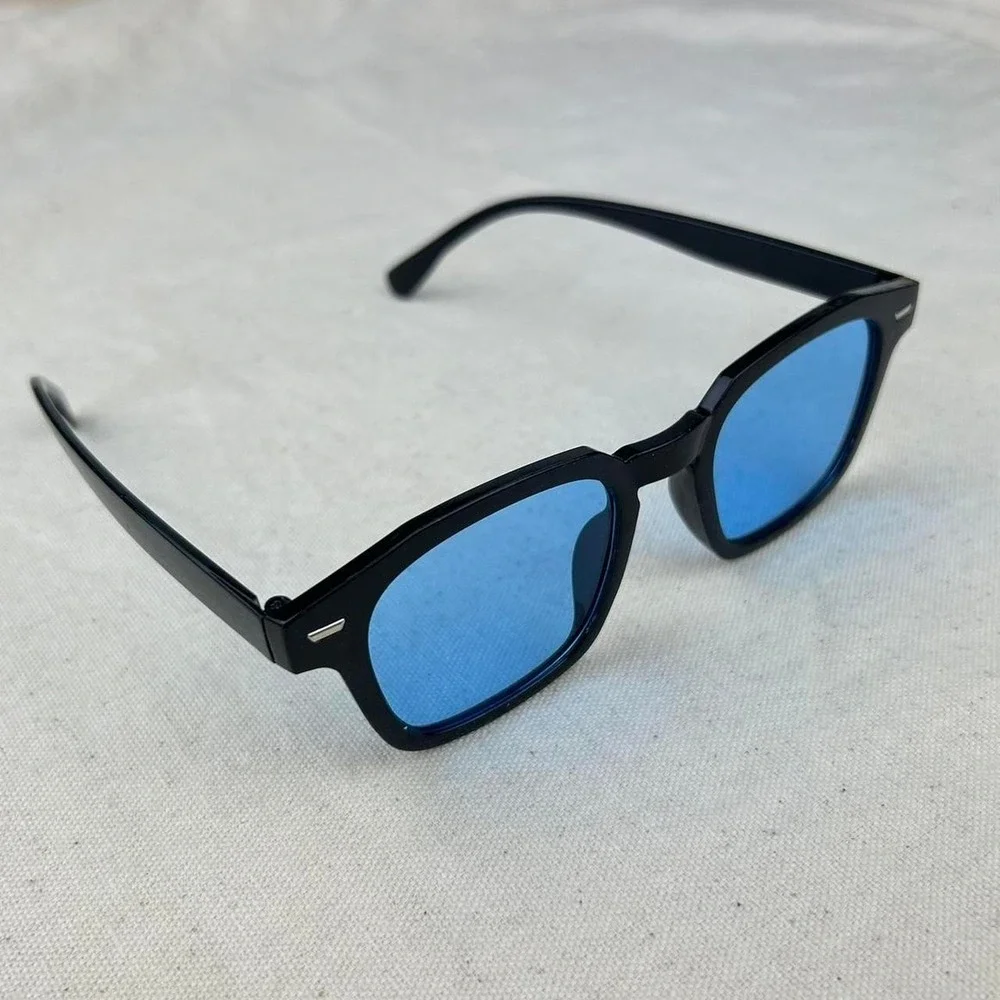 Vintage unique retro style black rounded square sunglasses cyber grunge techno